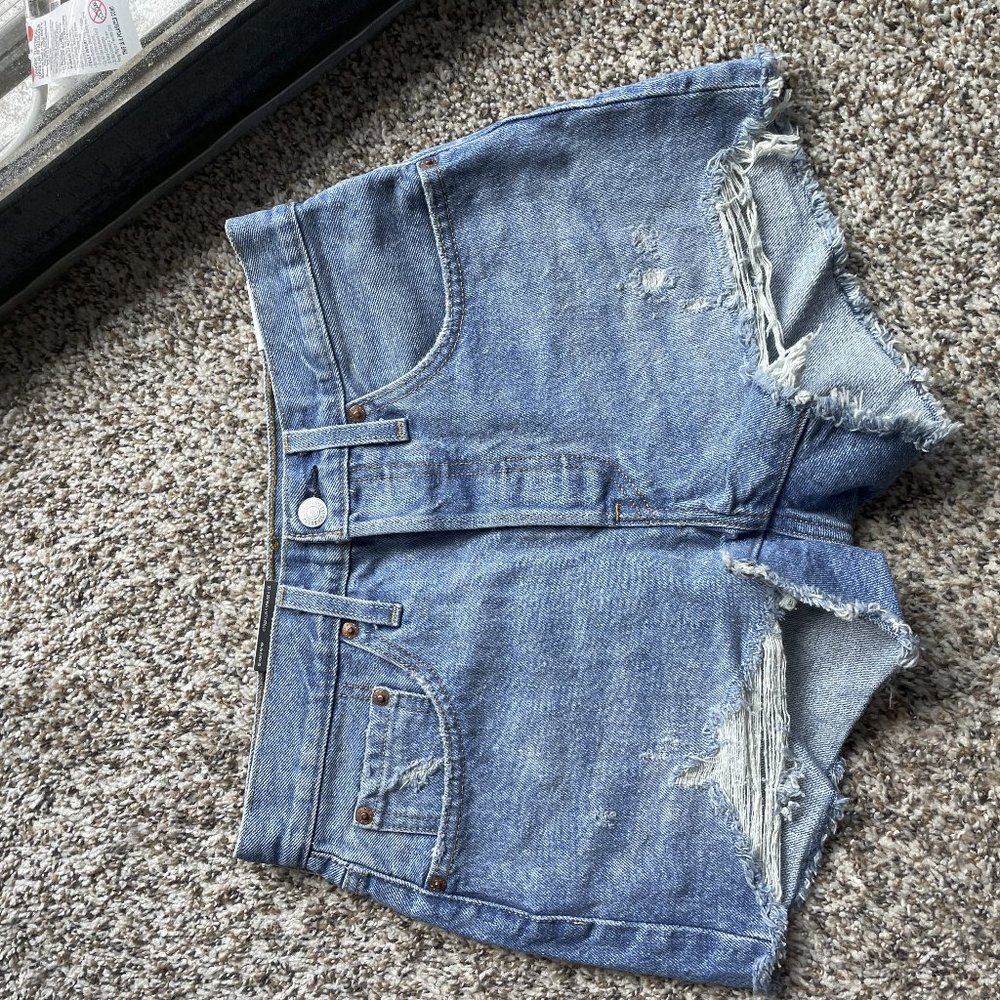 Levi's 501 shorts - Dark Wash 26 - Picture 3 of 3
